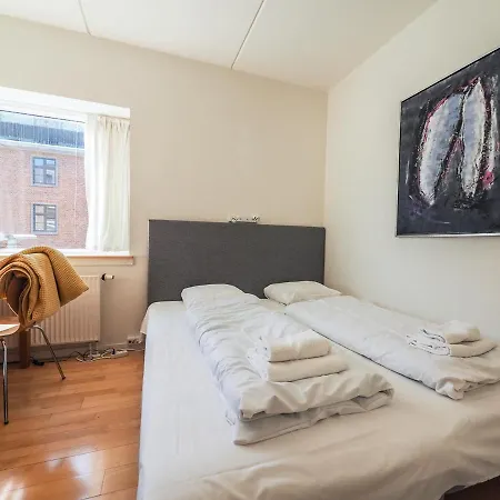 Modern City Centre Flat By Tivoli Gardens Copenhague