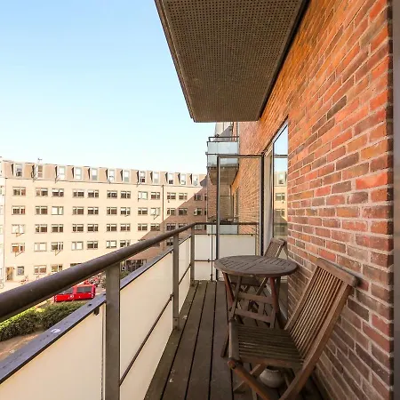 Modern City Centre Flat By Tivoli Gardens *