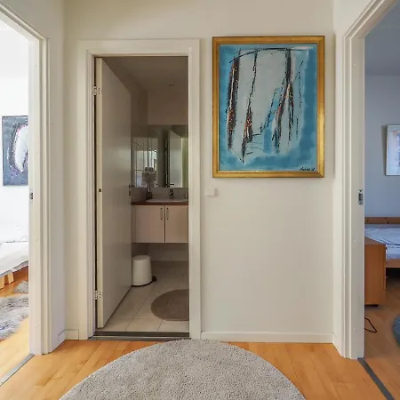 Modern City Centre Flat By Tivoli Gardens * Copenhague