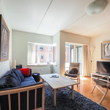 Apartamento Modern City Centre Flat By Tivoli Gardens Copenhague