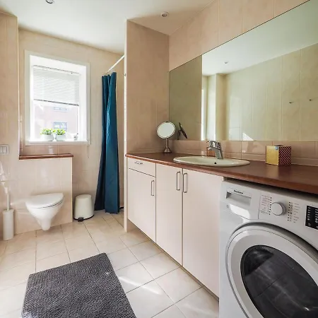 Modern City Centre Flat By Tivoli Gardens *