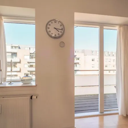 Apartamento Modern City Centre Flat By Tivoli Gardens Copenhague